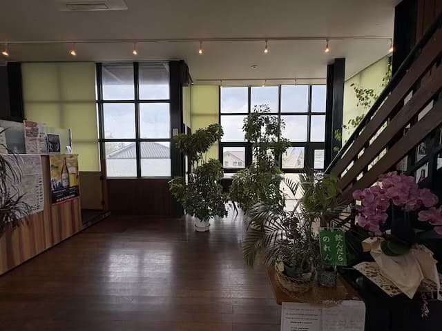 お食事処燈(あかり)