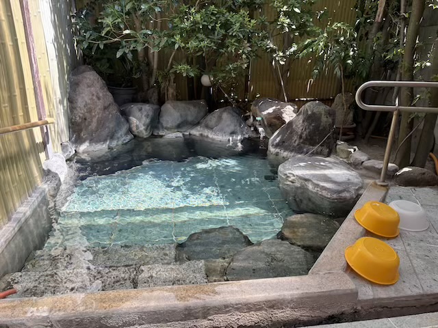 温泉閣